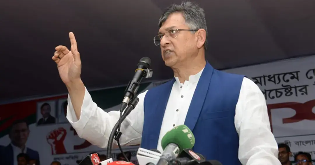 ফ্যাসিবাদীদের এ দেশে আর রাজনীতি করতে দেওয়া হবে না: স্বরাষ্ট্রমন্ত্রী